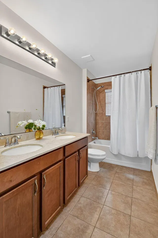 Residence photo 26