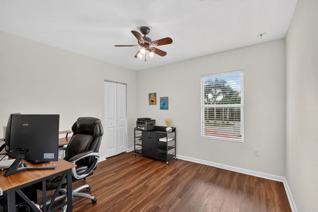 Residence photo 27