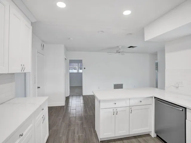 Residence photo 31