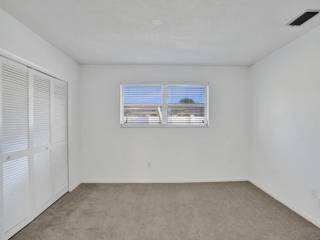 Residence photo 41