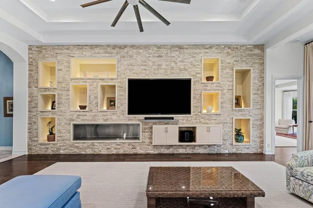 Residence photo 9