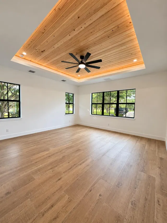 Residence photo 5