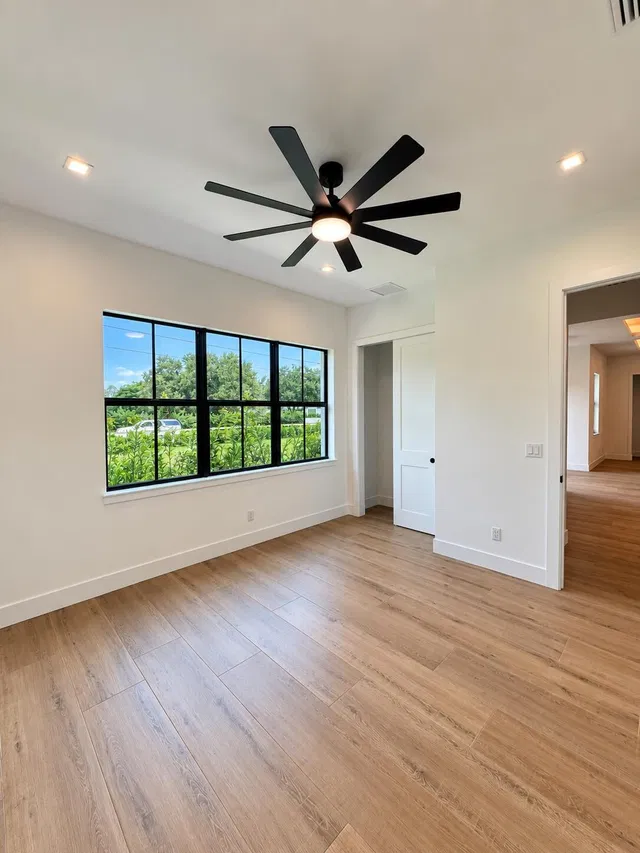 Residence photo 7