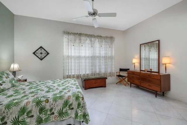 Residence photo 24