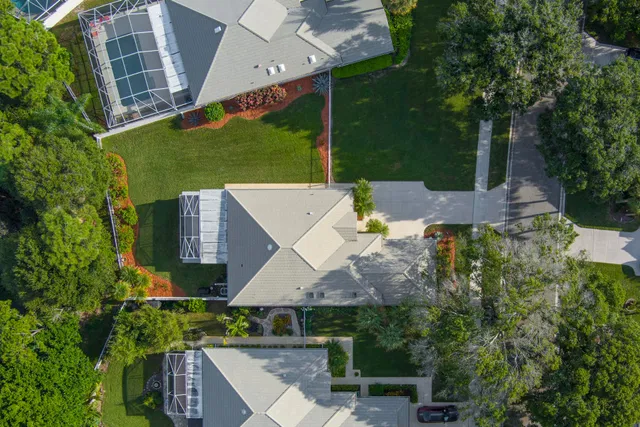 Residence photo 68