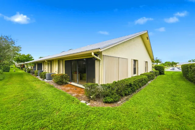 Residence photo 5