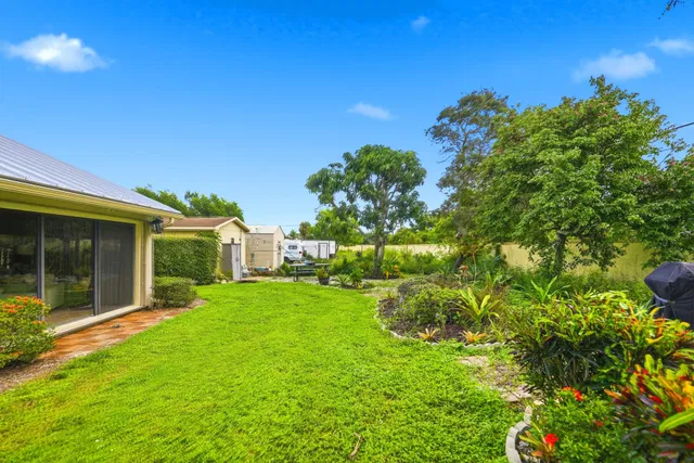 Residence photo 10