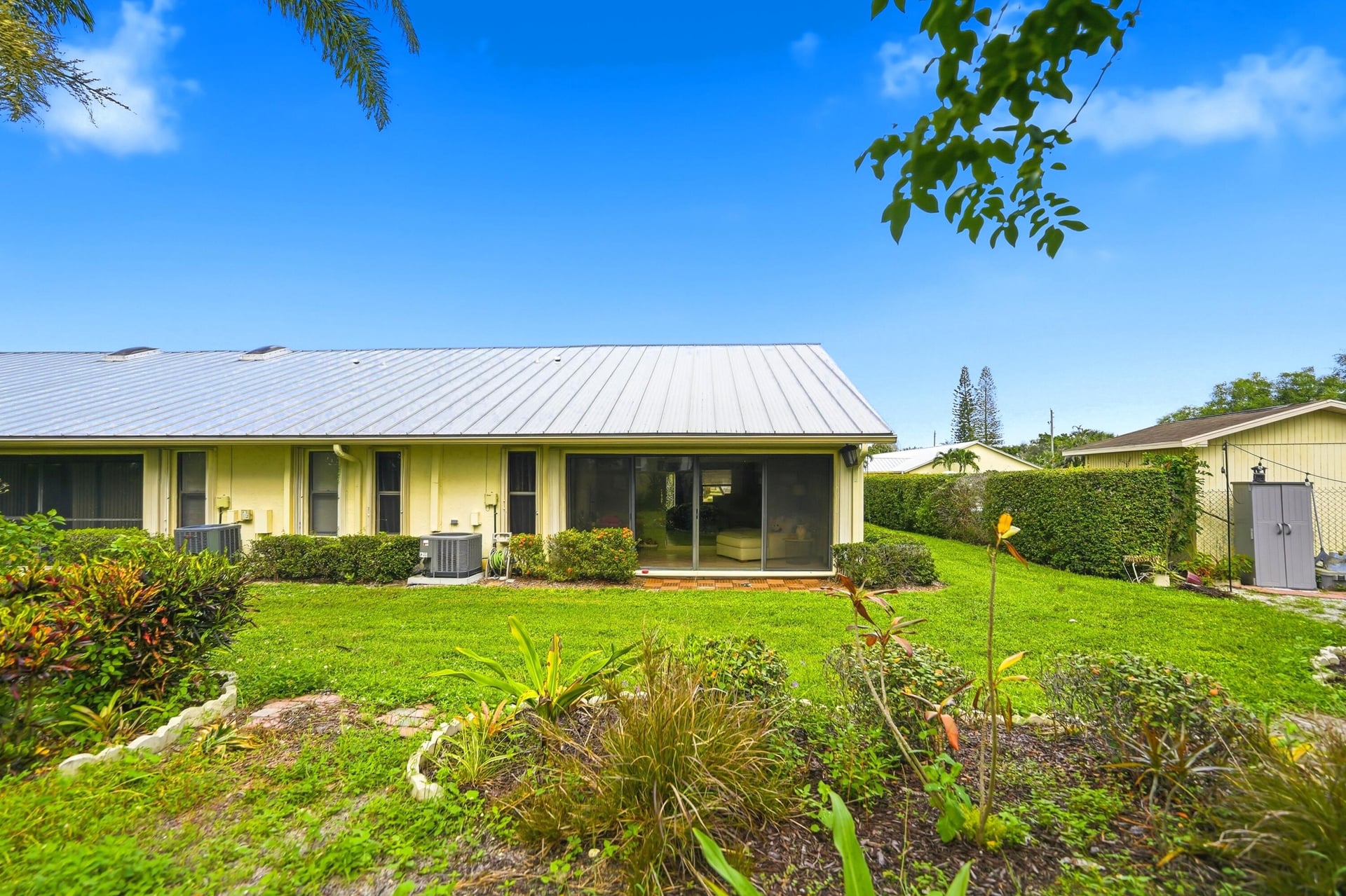  Residence photo 11