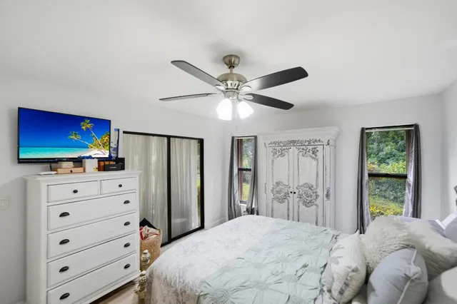 Residence photo 20