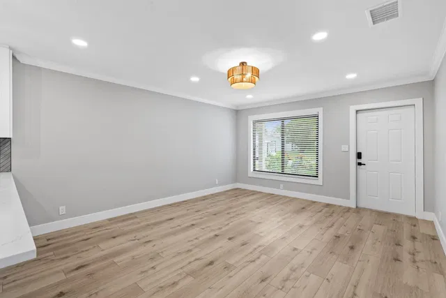 Residence photo 10