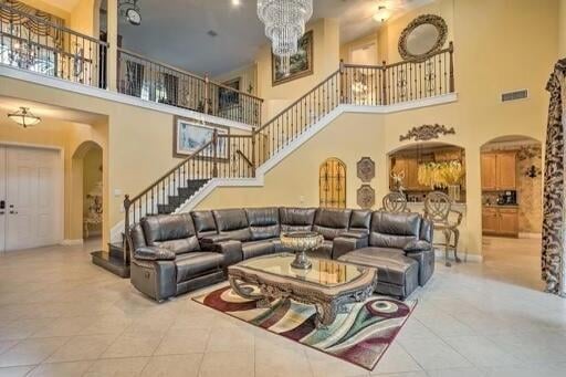 Residence photo 3