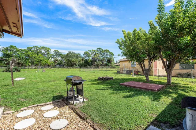 Residence photo 27