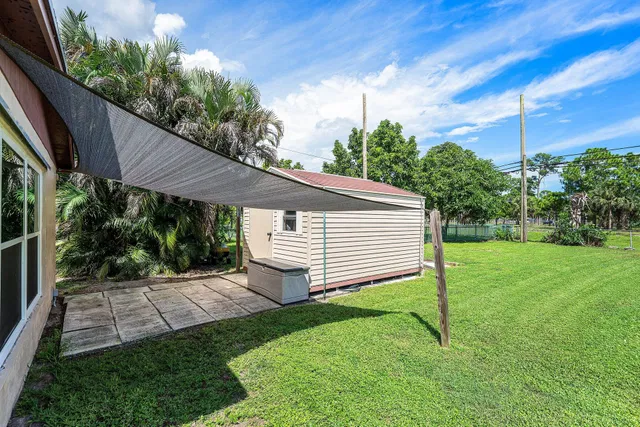Residence photo 29