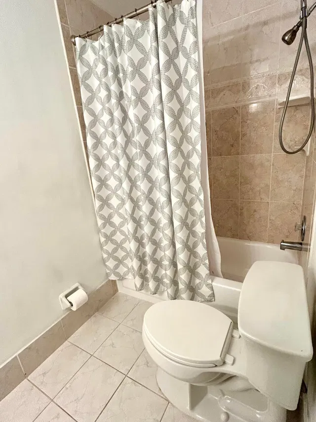 Residence photo 3