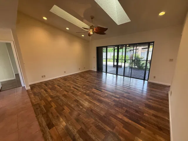 Residence photo 11