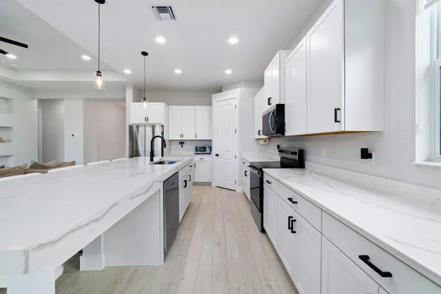 Residence photo 11