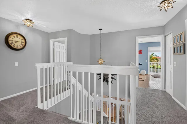 Residence photo 30