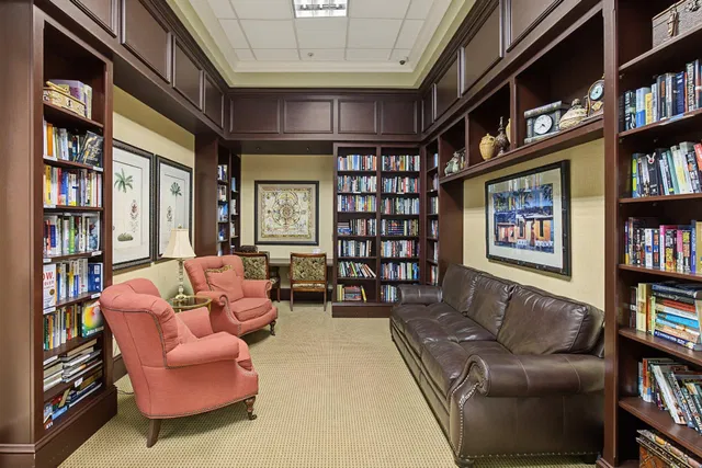 Residence photo 47