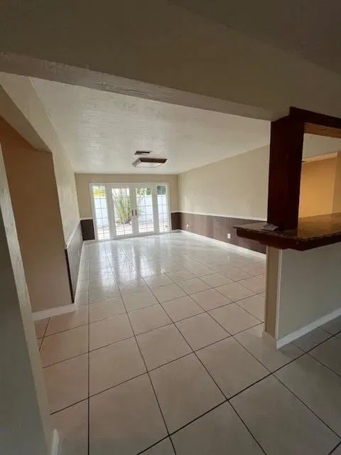 Residence photo 17
