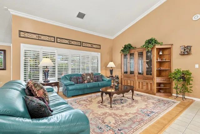 Residence photo 5