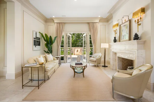 Estate Section Palm Beach Residence photo 9