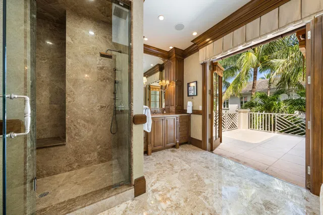 Estate Section Palm Beach Residence photo 25