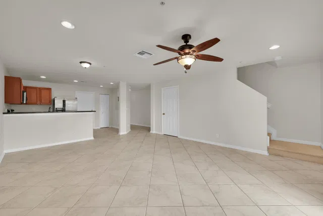 Residence photo 8