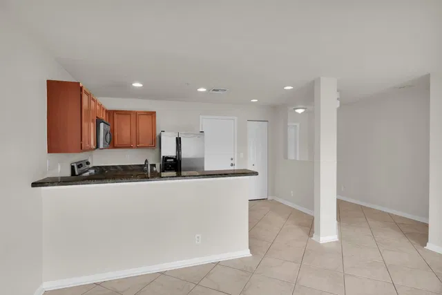 Residence photo 10