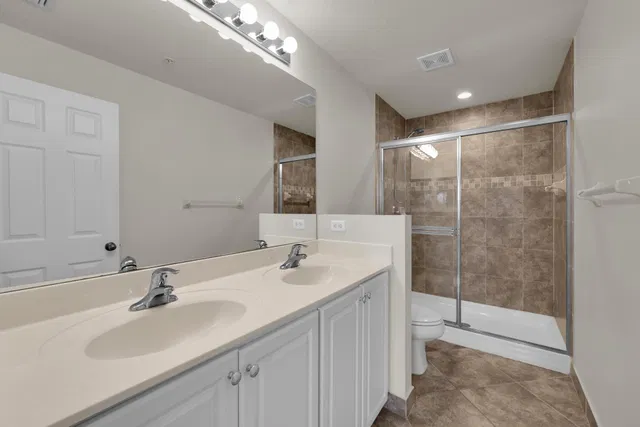 Residence photo 20