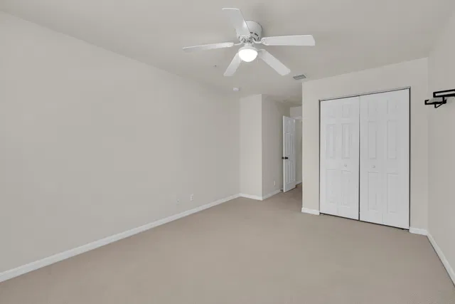 Residence photo 23