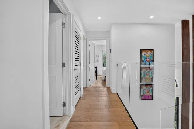Residence photo 31