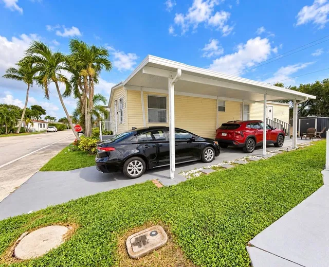 Residence photo 18