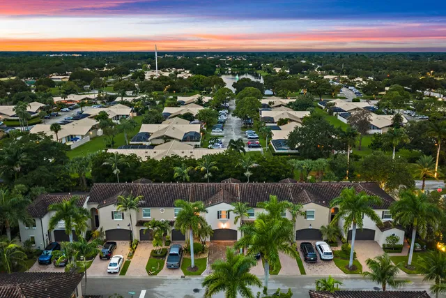 Old Palm Golf Club Residence photo 2