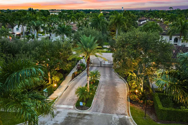Old Palm Golf Club Residence photo 3