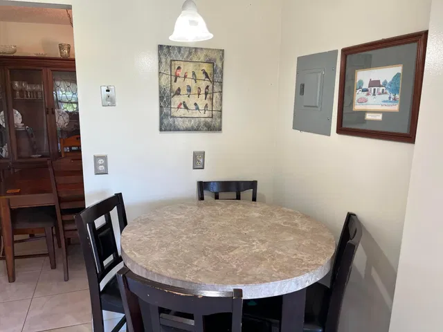  Unit 402 photo 6
