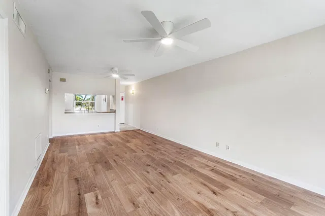 Eastpointe Country Club Unit 204 photo 9