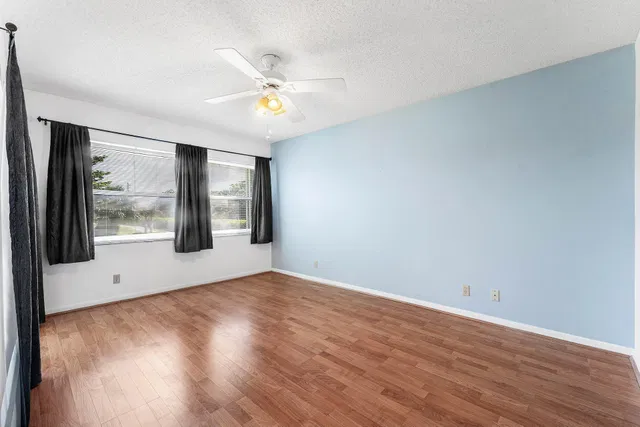 Eastpointe Country Club Unit 204 photo 15