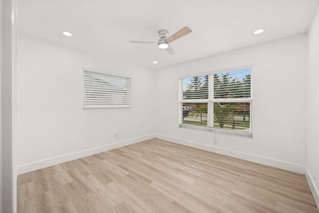  Residence photo 10