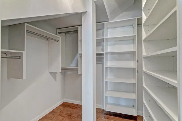  Unit 103 photo 4