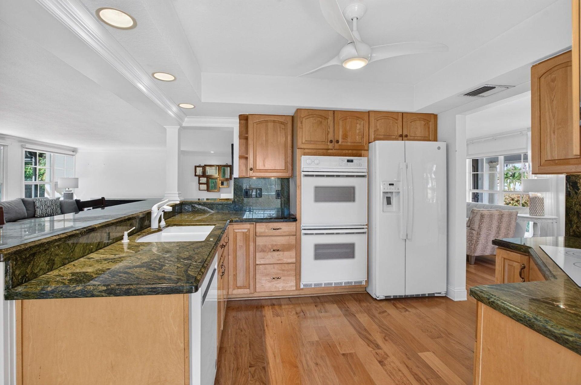 Residence photo 9