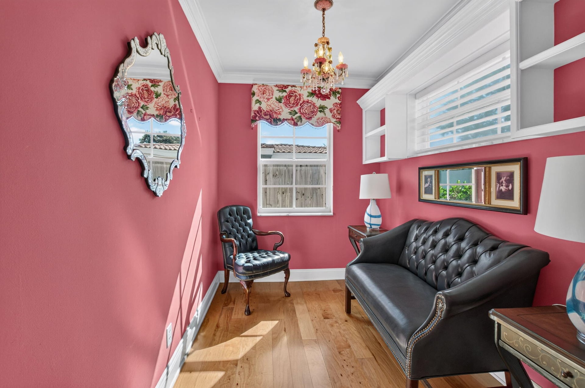 Residence photo 12