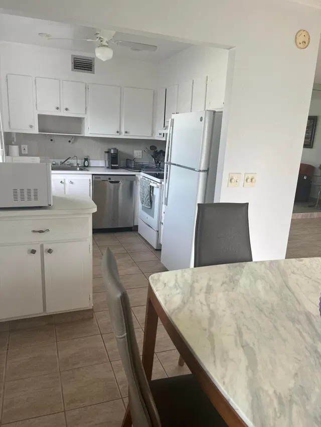 Residence photo 9