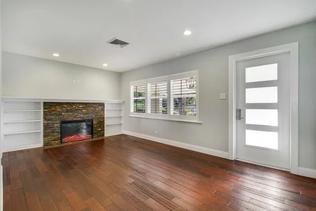  Residence photo 7