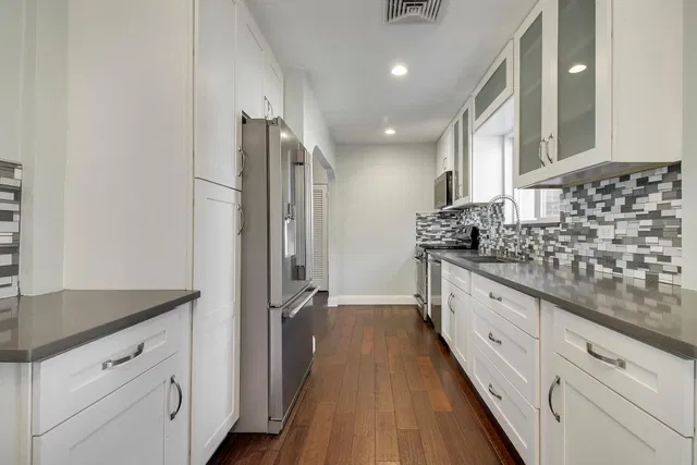  Residence photo 11