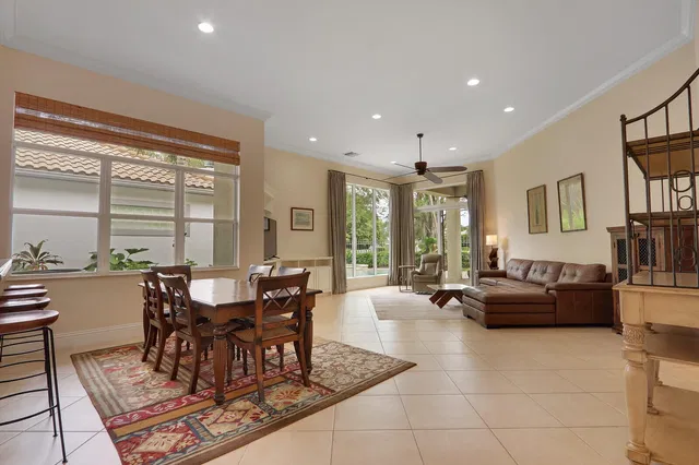 Eagles Landing Residence photo 5