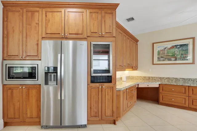 Eagles Landing Residence photo 13