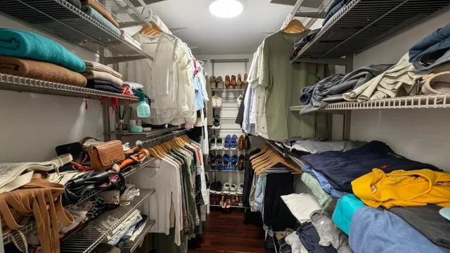  Unit 302 photo 12