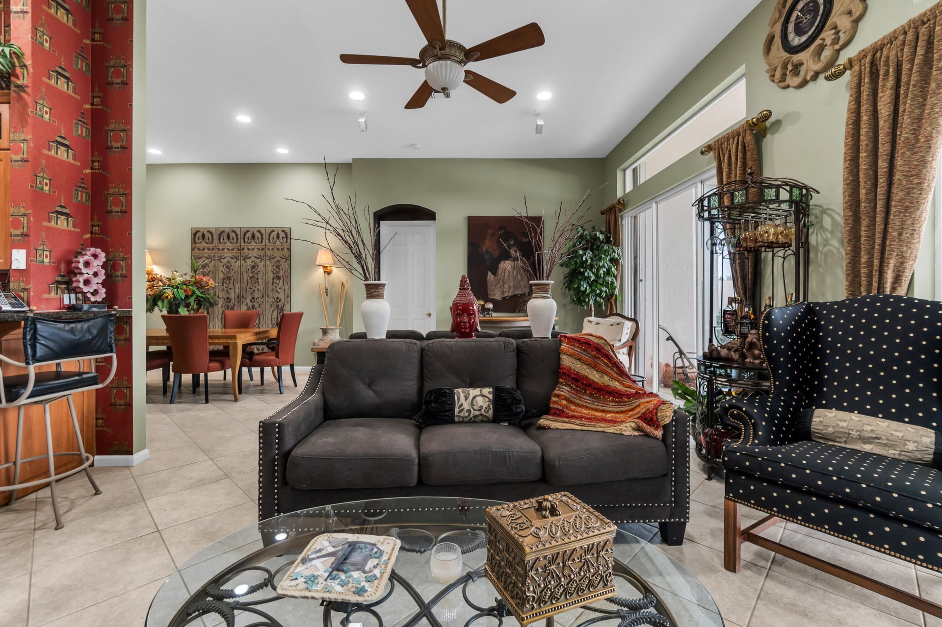 Residence photo 32