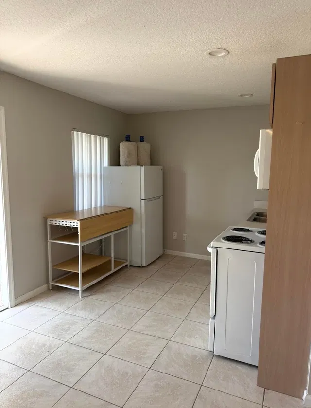 Residence photo 4