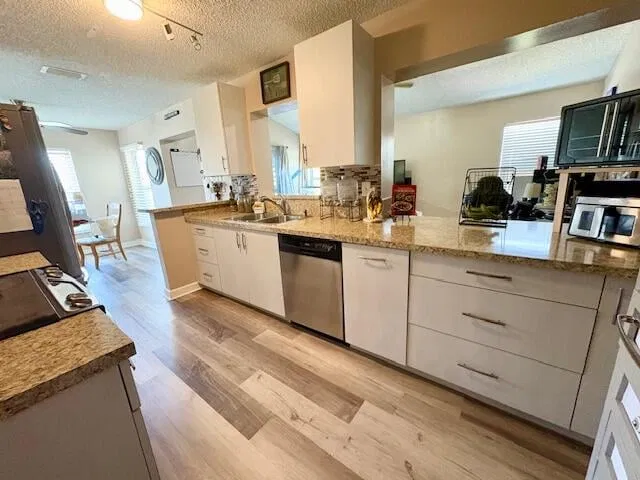 Residence photo 11